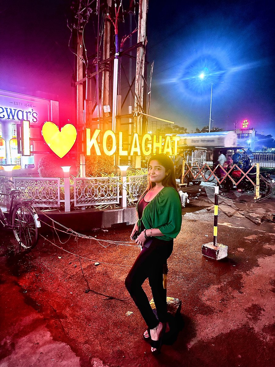 sayantani8's tweet image. A day out with old buddies   .. 😍🤟

#muchneededbreak #longdrive #music #goodfood #oldfriends #goodfoodgoodmood #goodvibesonly #lastmonday