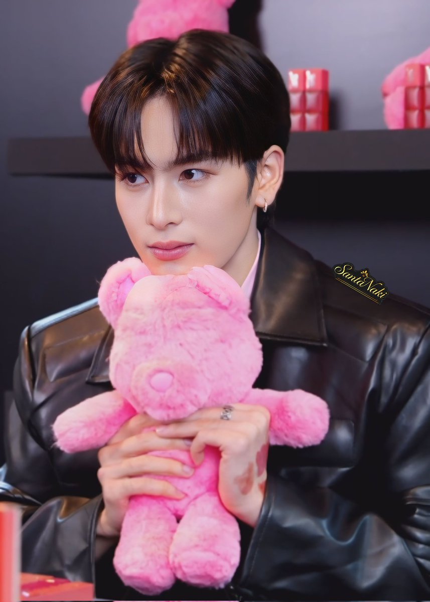 naki031105santa's tweet photo. ♡⠀ ⋆｡˚ ⠀ꕥ ⠀✿ ⠀꩜ ⠀♡ ྀི TEDDYTINT TIKTOK SHOP X SANTA  Lovely
241109
♡⠀ ⋆｡˚ ⠀ꕥ ⠀✿ ⠀꩜ ⠀♡ ྀི 
#ProudOfYouSanta

@Ppsanta  
#산타
#Santyofsanta
#Santapp
#JASPER https://t.co/DyFsJtpw29