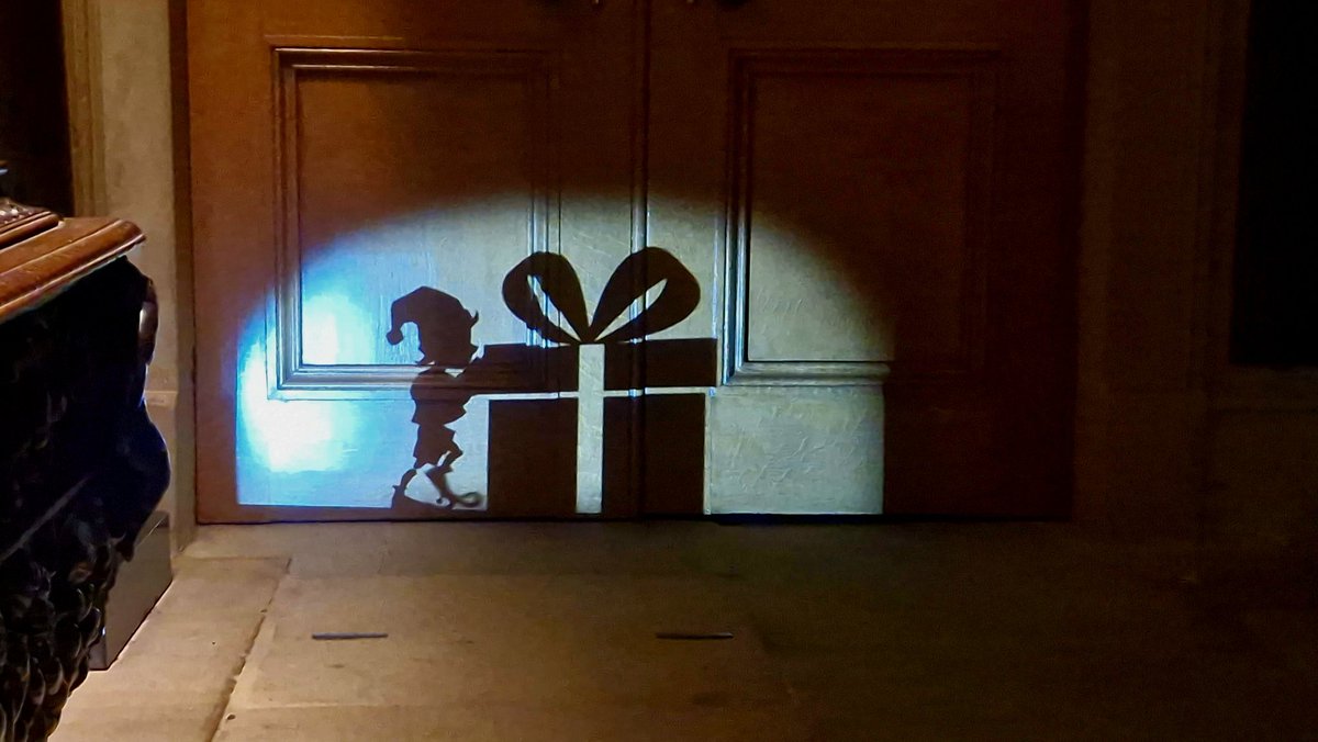 <a href="/DailyPicTheme2/">Daily Picture Theme</a> Today's theme is shadow.

<a href="/DailyPicTheme2/">Daily Picture Theme</a>