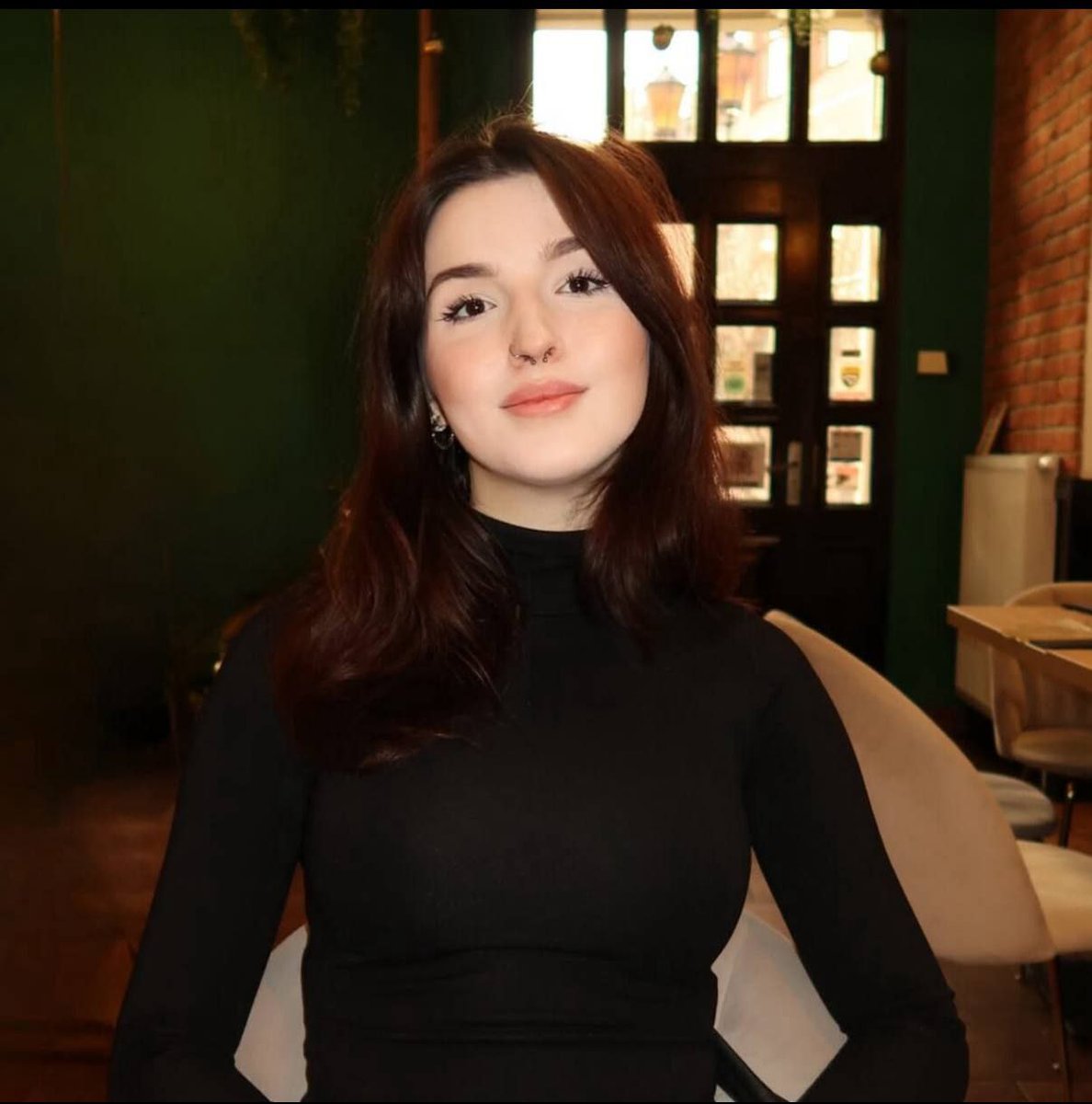 🇵🇱 A photo of 24-year-old Polish murder victim Klaudia has been released.

She has now passed away in hospital after being raped and stabbed by a Venezuelan migrant in Torun weeks ago.

Large protests broke out after the stabbing as Poland's immigration crisis intensifies.