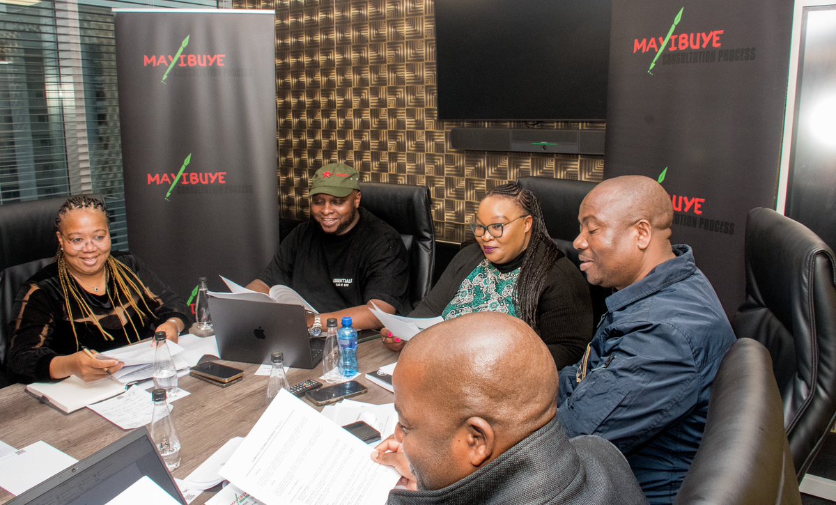 FloydShivambu's tweet photo. Yesterday we started with Mayibuye Consultation Process 1st National Officials Meeting in preparation for the National Consultation Team (NCT) meeting.

We will collectively issue a programme of action on provincial visits and sectoral consultations after the NCT meeting. The inputs and submissions we are receiving thus far are a huge inspiration to fight on. It’s No surrender! No retreat! #MayibuyeiAfrika
