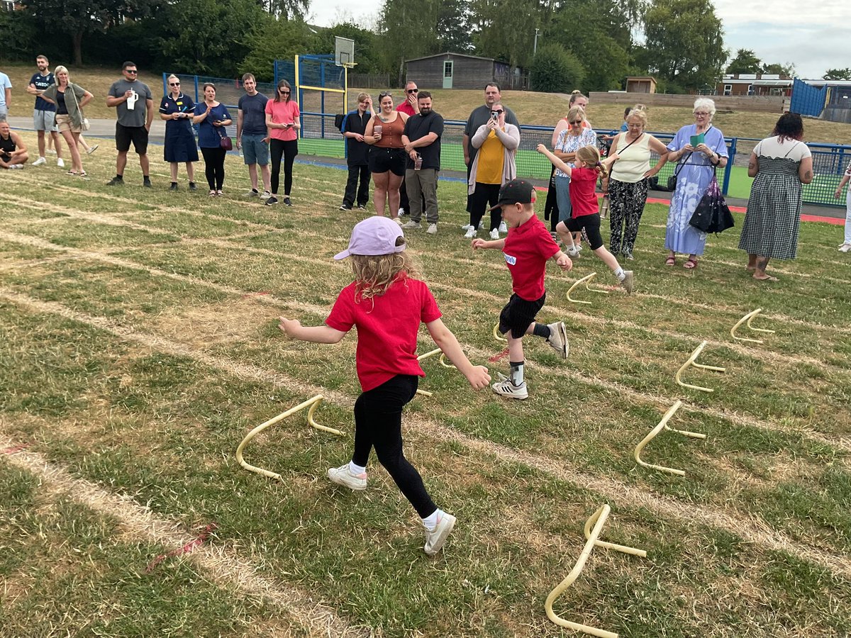 PrimaryRidgeway's tweet photo. Thank you Mr Lane for organising another wonderful sports day. Acorns had so much fun, nearly as much fun as the adults! ❤️ https://t.co/2W7APZnKUg