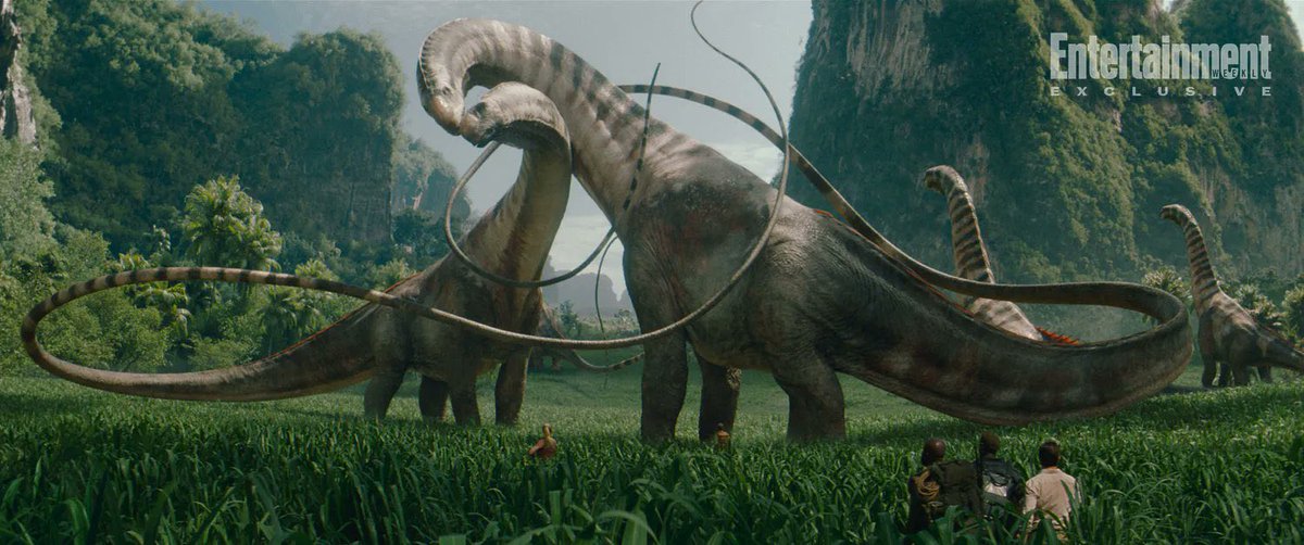 JurassicAust's tweet image. Idc what anyone says, this moment/scene is on par with the Brachiosaurus reveal in the original film. The music, the raw emotion from the characters, to the Titanosaurs’ behavior and image. I love this movie so much! #JurassicWorldRebirth #JurassicPark