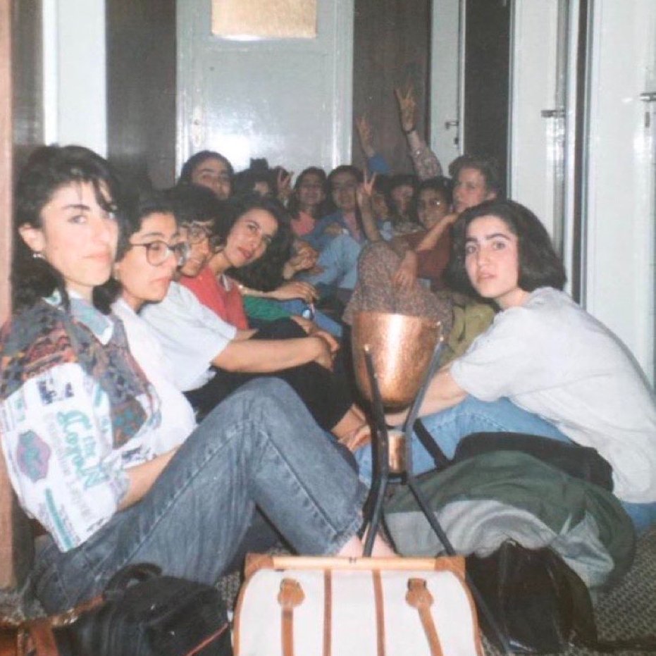 32 yıl önce Madımak'ta katledilen canlarımızı saygı ve minnetle anıyoruz. Sazın, sözün, şiirin, kelamın, inancın ve insanların diri diri yakıldığı; yakanların korunduğu Madımak Katliamını bir kez daha lanetliyoruz. Her biri ayrı bir renk ve zenginlik olan inanç ve kimliklere