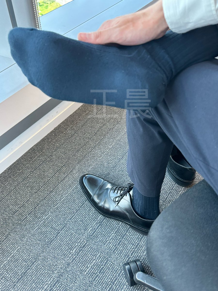 棉袜脚底就是很容易穿得包浆