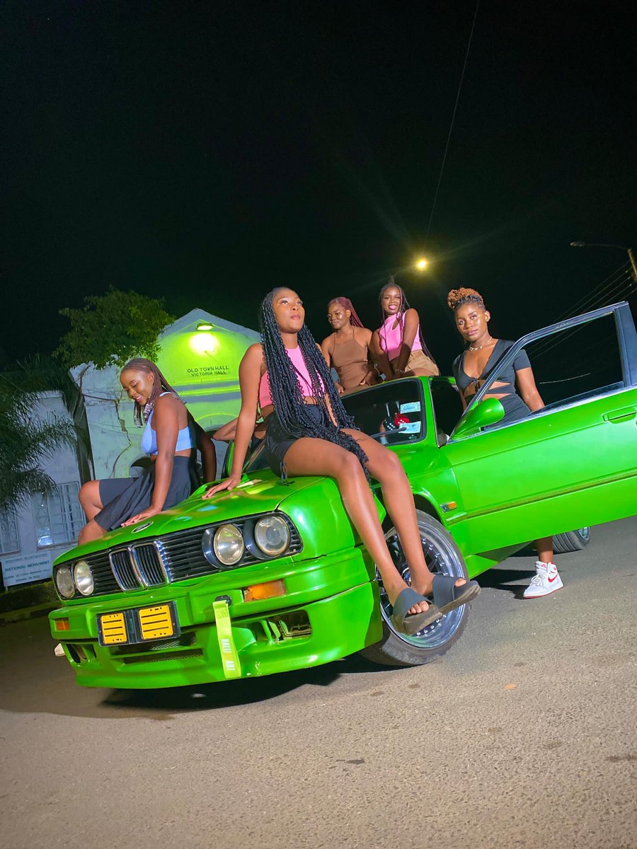 Canalmw98's tweet photo. Phyzix dropped two songs
Let's keep on streaming we should keep the numbers up ✅
Sauce - Phyzix ft Classick & Quest
High bidder - Phyzix ft Classick & Tsarleo
https://t.co/GSKGKnfsXT
https://t.co/oRMTHrD3uz
#VeryGoodveryGood
#Forkingsonly https://t.co/Cj0tTKlneM