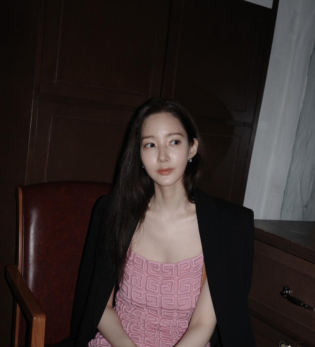 M_Y_archive's tweet photo. 250702 #박민영 인스타 https://t.co/6szL8ULsSq