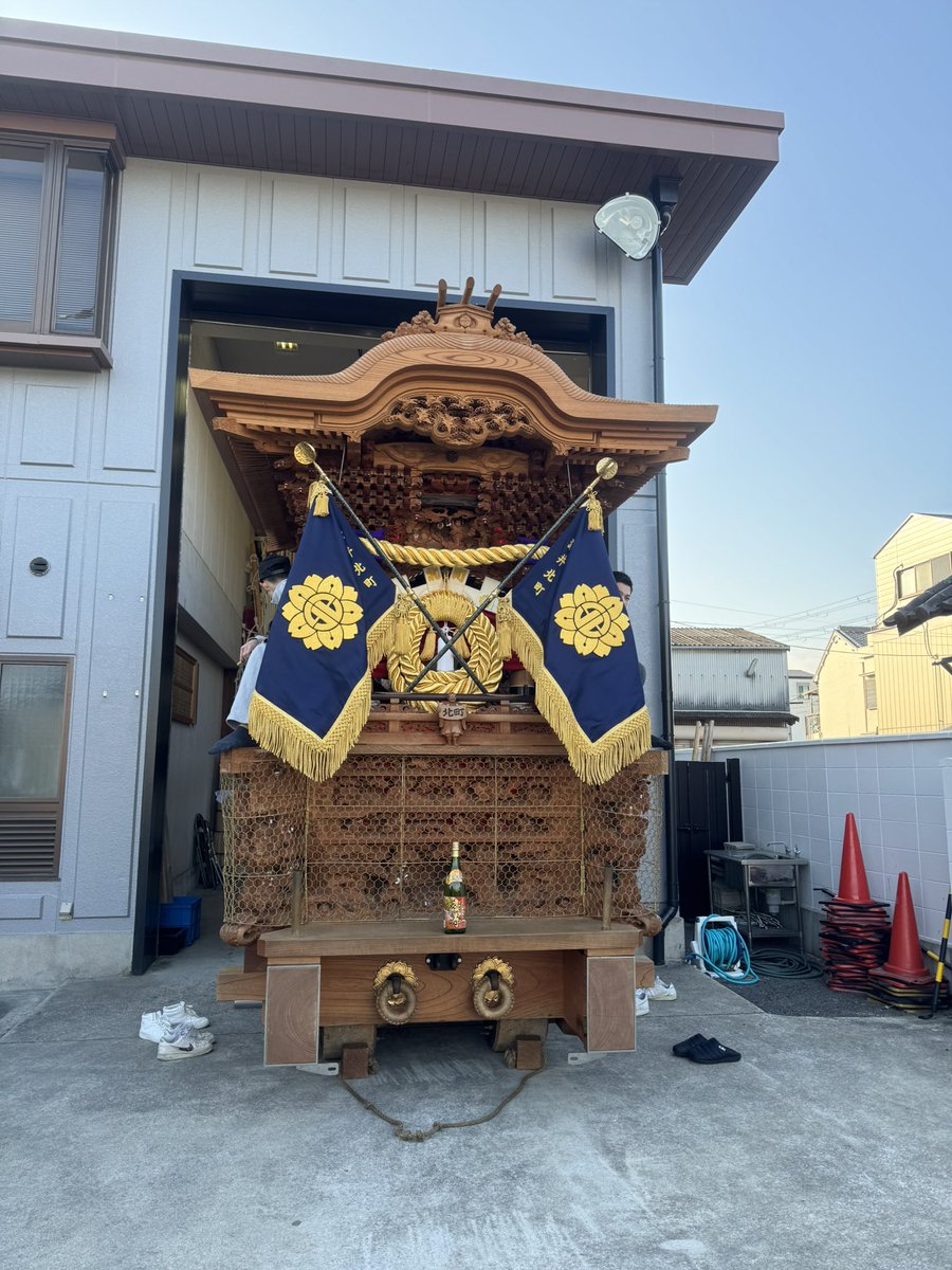 fukaikita's tweet photo. [青年団募集]
令和7年度の祭を迎える前に深井北町青年団は
新しい団員を募集しています！是非この機会に
一度小屋まで足を運んでみませんか！！
8月にはキャンプもあるので大歓迎です！
まだまだ楽しいイベントが山積みあるので
だんじりに興味のある方是非
フォロー、DMの方よろしくお願いします🙇 https://t.co/8aQ2mzYmp0