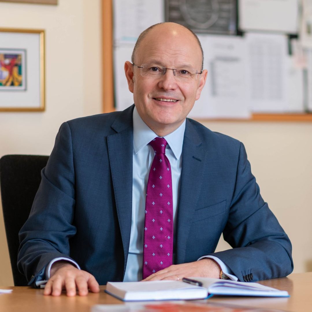 After 12 years leading Leicester High with warmth, integrity &amp; care, Mr Whelpdale is retiring. 💜

In this special interview, he reflects on proud moments, lessons learnt &amp; why LHS will always hold a place in his heart.

📖 Read more: tinyurl.com/4nfe9p6m  #GirlsEducation