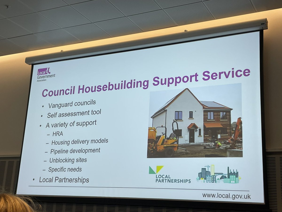 Great session on unlocking housing with my colleague Martin Walker currently talking about how we support unblocking stalled sites, bring capacity and capability to bear alongside identifying/filtering/prioritising and delivering sites. We supported Wirral Waters deliver 13,500