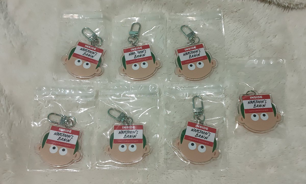 mkpurple_ph's tweet photo. Pre-order
ACRYLIC INSIDE NAMJOON'S BRAIN KEYCHAIN INSPIRED
✅double sided sandwich
✅5 cm - size
₱95.00

doo: July 12
dop: July 10
mod: flash &amp; ggx
eta: 2-3 weeks
🌐 open for intl go with ph address (DM me) 
💌open for sdm (DM me) 
✅dm me to order + qty https://t.co/FCvkheqmjL