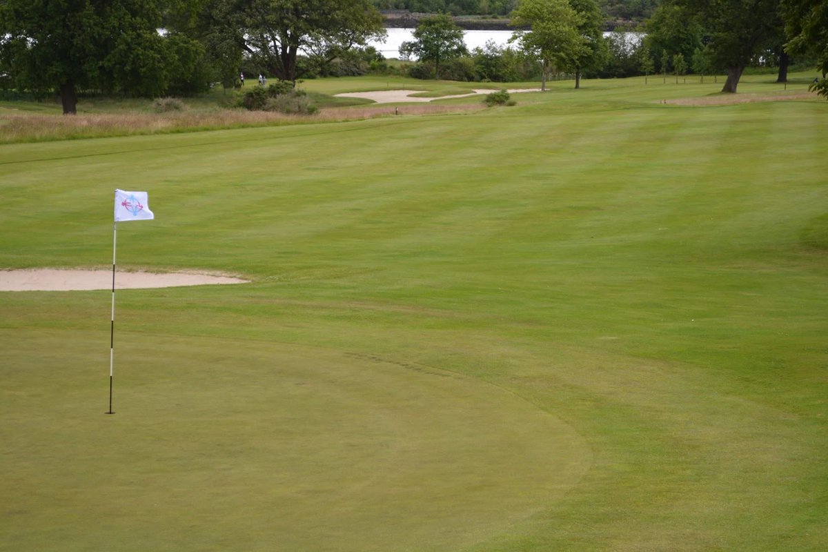 Unite_Charity's tweet photo. Some pictures from our last golf day https://t.co/RDkM4GQX90
