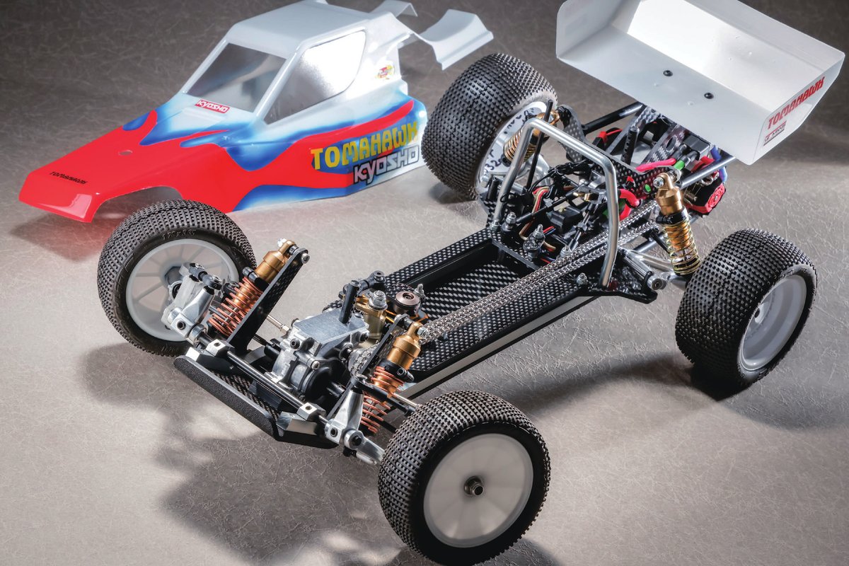 #今月のラジコンマガジン
「『もし、オプティマではなくトマホークをベースとした4WDバギーが開発されていたら…』そんな夢のような発想を、本気で現実に変えてしまったのが、荒井直道氏の作品。（中略）独自の構想で4WD化に挑んだ」（8月号／こんなにもカスタム）#京商
yaesu-net.co.jp/item/rcm-20250…
