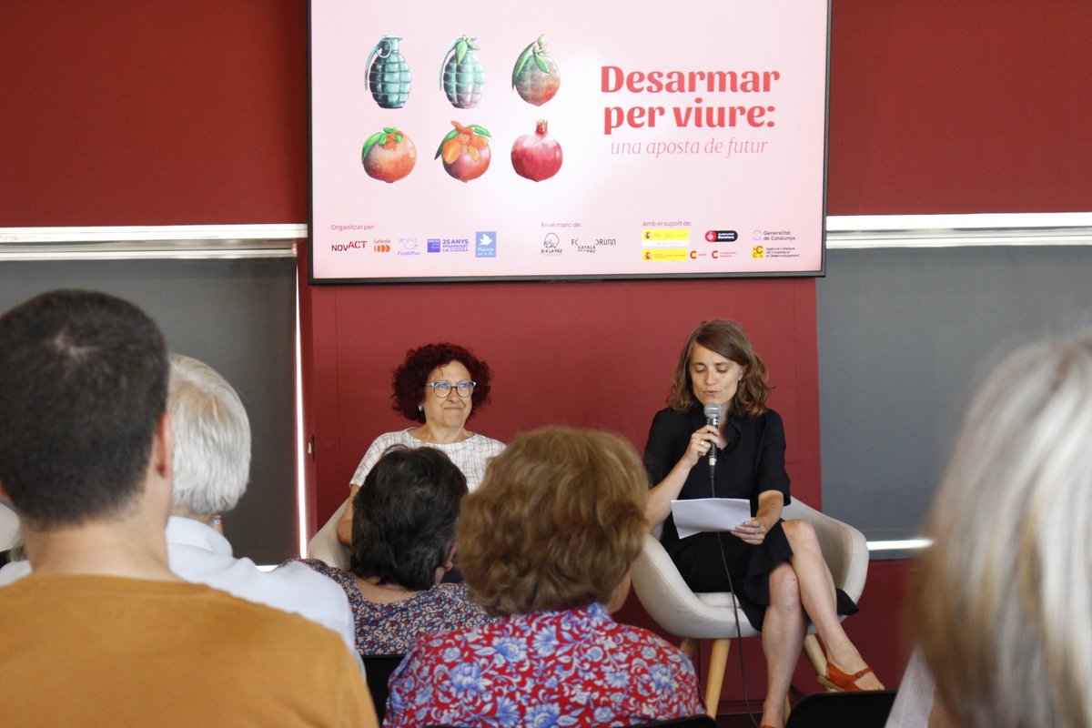 🌱Garantir el desplegament de l'educació per la pau i la Justícia global al currículum educatiu i actuar a favor del desarmament global, entre les 25 propostes destacades per al Pla director País de Pau #FòrumCatPau 

👉 Consulta-les aquí: lafede.cat/wp-content/upl…