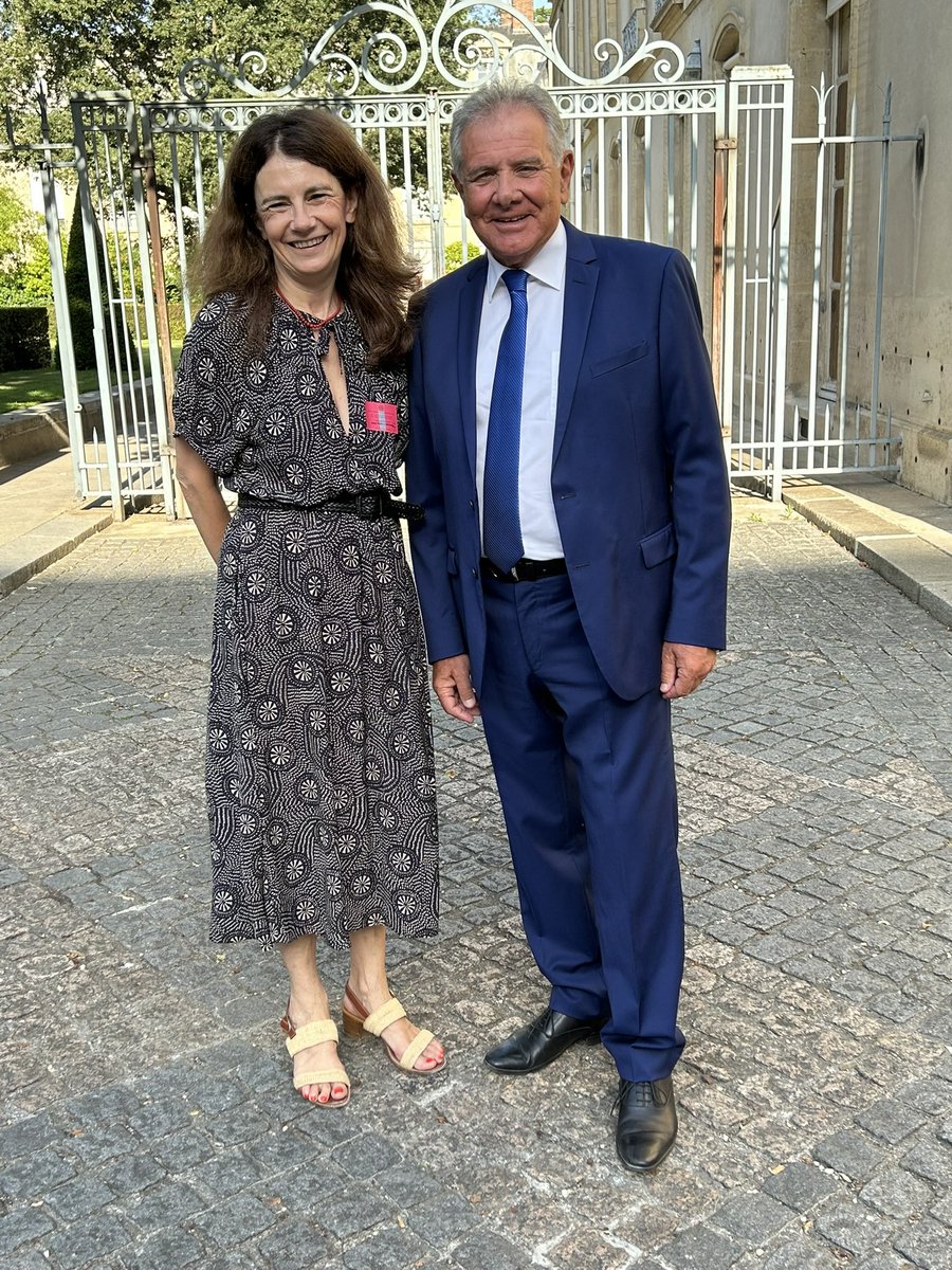 Michel LAUGIER (@laugiermichel) on Twitter photo 🤝 Rencontre et échanges ce matin avec la nouvelle ambassadrice de France aux Seychelles 🇸🇨, <a href="/AnneTallineau/">Anne Tallineau</a>, qui prend ses fonctions à la fin de l’été
👉Discussions sur les enjeux de la relation bilatérale & la place de la France dans cette zone de l’Océan Indien <a href="/AmbBrunetDCROI/">Jean Claude Brunet</a> 🤝 Rencontre et échanges ce matin avec la nouvelle ambassadrice de France aux Seychelles 🇸🇨, <a href="/AnneTallineau/">Anne Tallineau</a>, qui prend ses fonctions à la fin de l’été
👉Discussions sur les enjeux de la relation bilatérale & la place de la France dans cette zone de l’Océan Indien <a href="/AmbBrunetDCROI/">Jean Claude Brunet</a>