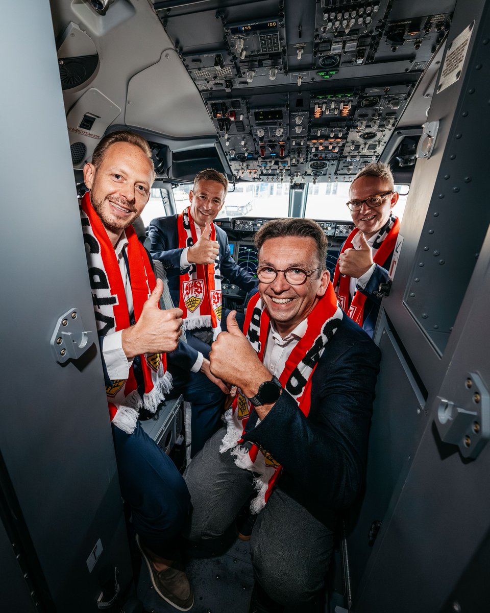 VfB's tweet image. SunExpress wird Premium- und Airline-Partner ✈️

Der VfB Stuttgart begrüßt das erfolgreiche Joint Venture von Lufthansa und Turkish Airlines in seiner Partnerfamilie. SunExpress engagiert sich zunächst für drei Jahre in Weiß und Rot.

Zur Meldung: go.vfb.de/news6487

#VfB
