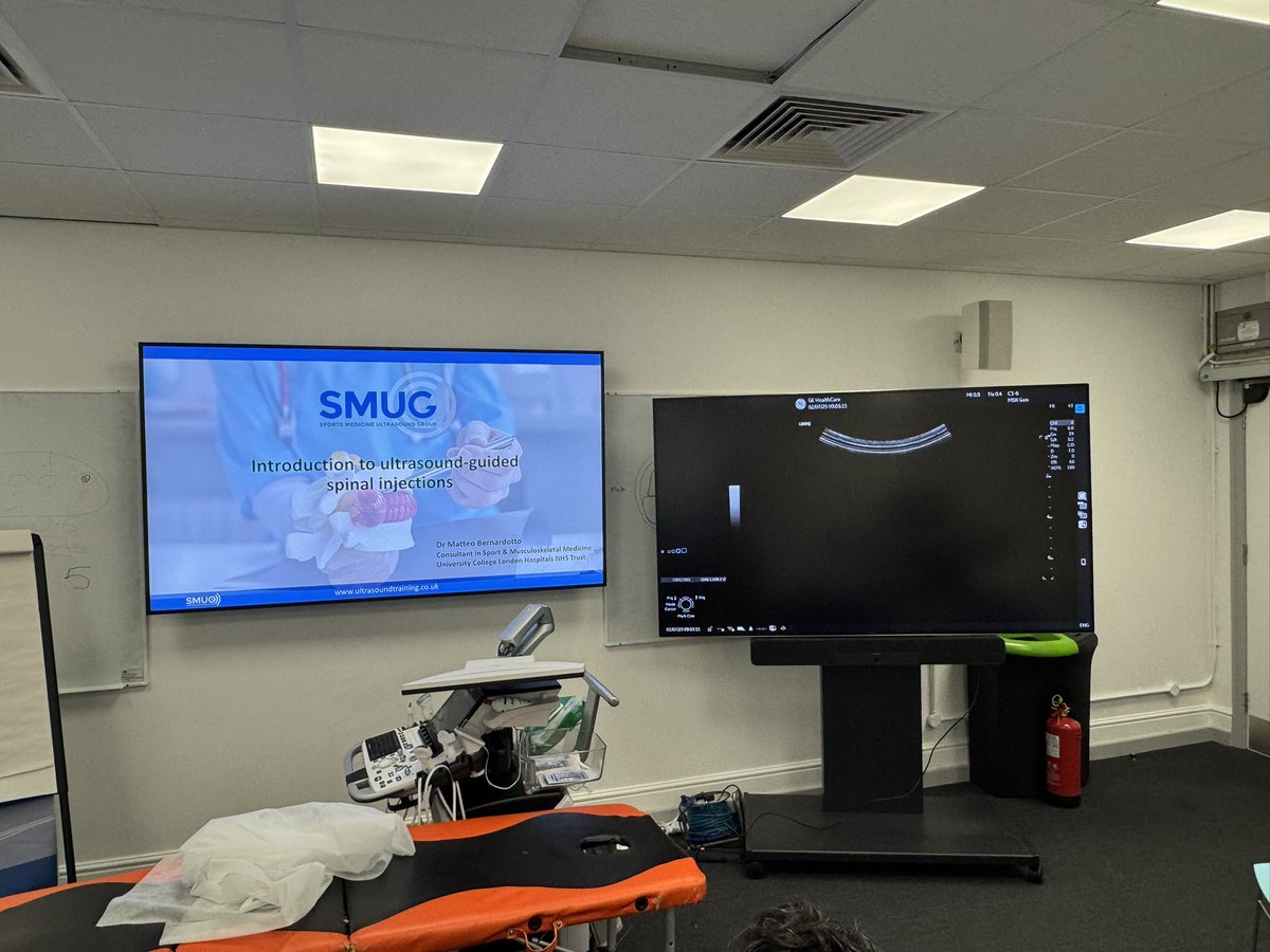 mike61668028's tweet image. All set for the first Intro US guided spinal injections #SMUG # MSK