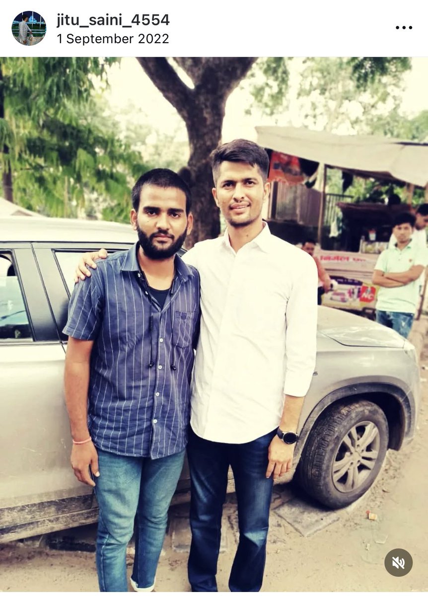 Jitendra kumar bansa (@jitendra_bansa) on Twitter photo किसान और मजदूर कौम का संघर्षशील बेटा।
जिसने गरीब श्रमिक शोषित पीड़ित और किसान तबके के हक और न्याय के लिए सैकड़ों चुनौतियों का सामना करके तानाशाहों की तानाशाही को मिट्टी में मिला दिया।
<a href="/NirmlChoudhary/">Nirmal Choudhary</a>
#HappyBirthdayBoss
#StrugglerNirmalChoudhary
#किसान_पुत्र_निर्मल_चौधरी किसान और मजदूर कौम का संघर्षशील बेटा।
जिसने गरीब श्रमिक शोषित पीड़ित और किसान तबके के हक और न्याय के लिए सैकड़ों चुनौतियों का सामना करके तानाशाहों की तानाशाही को मिट्टी में मिला दिया।
<a href="/NirmlChoudhary/">Nirmal Choudhary</a>
#HappyBirthdayBoss
#StrugglerNirmalChoudhary
#किसान_पुत्र_निर्मल_चौधरी