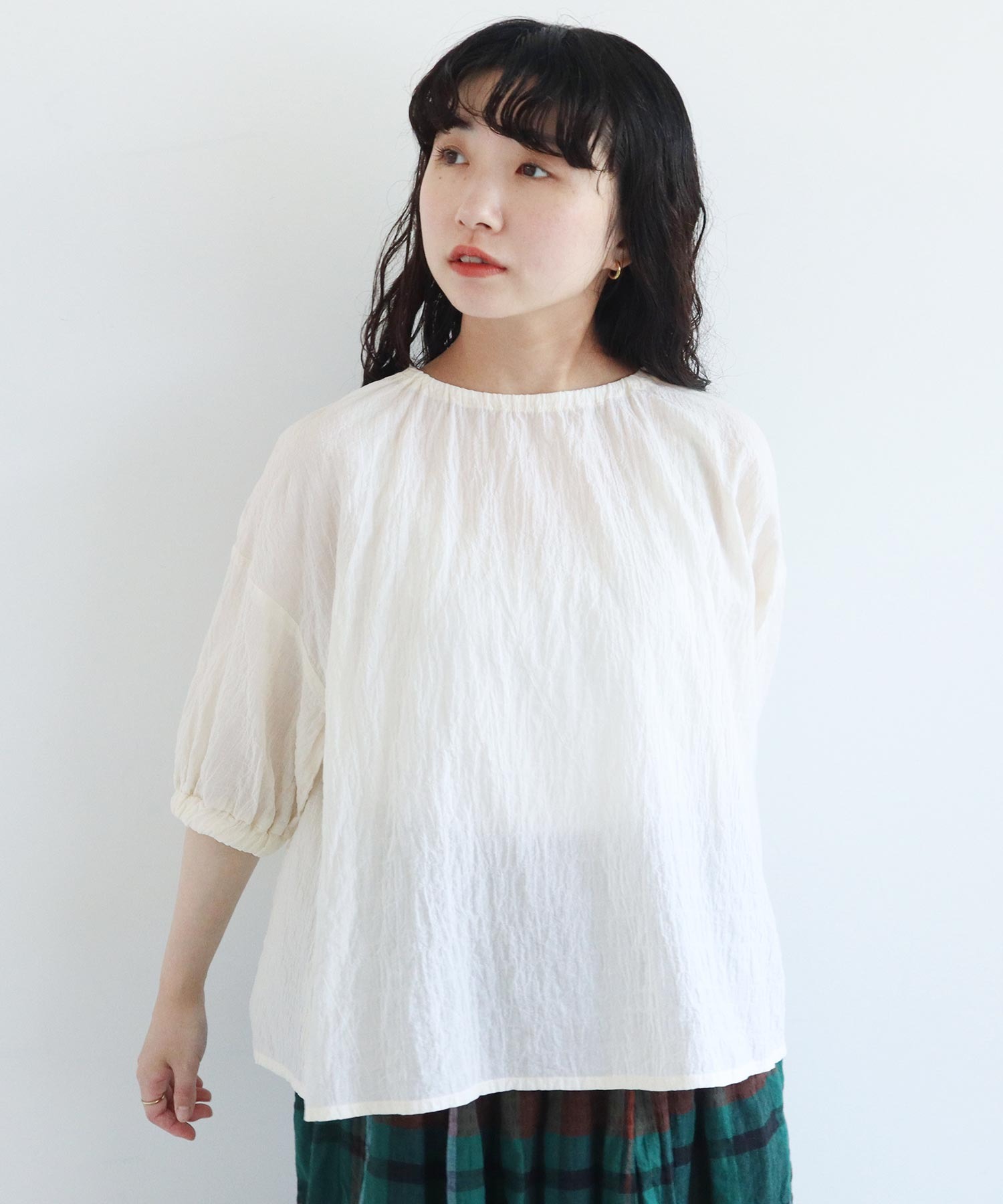 定価13190*アトリエドゥサボン*ギンガムチェックブラウス*アンビデックス l'atelier du savon（アトリエドサボン）の「麻ギンガムチェック