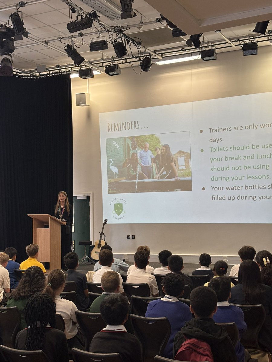 ✨ Year 6 Induction Day has just begun!
We’re so excited to welcome our future Year 7s to Fulham Cross Academy 💚 A full day ahead of exploring, meeting new friends, and getting a taste of secondary school life. Let’s make it unforgettable! 👏 #FCAInductionDay #FutureFCA