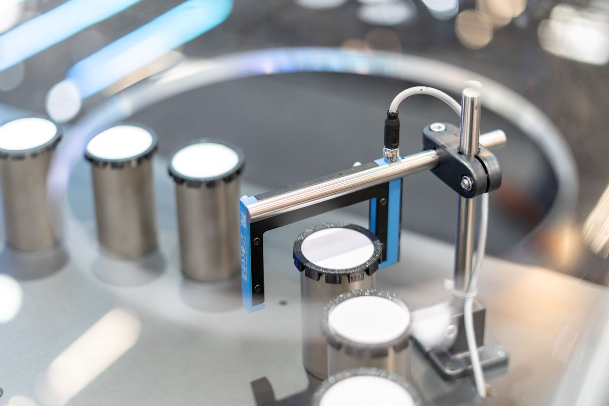 TRUMPF (@trumpf_news) on Twitter photo Cutting-edge tech for on-the-fly laser welding at <a href="/PHOTONICSWORLD/">LASER World of PHOTONICS</a> ! Programmable focusing optics and Simple Coordination Program (SCP) ensure real-time synchronization for precise welds, even in complex setups. Production optimization with minimal integration effort. 🗝️ Cutting-edge tech for on-the-fly laser welding at <a href="/PHOTONICSWORLD/">LASER World of PHOTONICS</a> ! Programmable focusing optics and Simple Coordination Program (SCP) ensure real-time synchronization for precise welds, even in complex setups. Production optimization with minimal integration effort. 🗝️