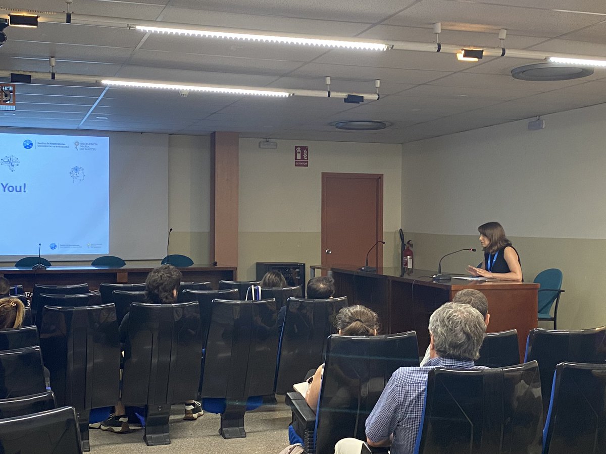UBneuroscience's tweet image. 🧠 First research session chaired by Yasmina Manso—diving into neurodegeneration, neuroinflammation, brain connectivity, antisocial behavior, and orexin systems. Incredible diversity of topics! 🔬
#Neuroscience #UBneuro
