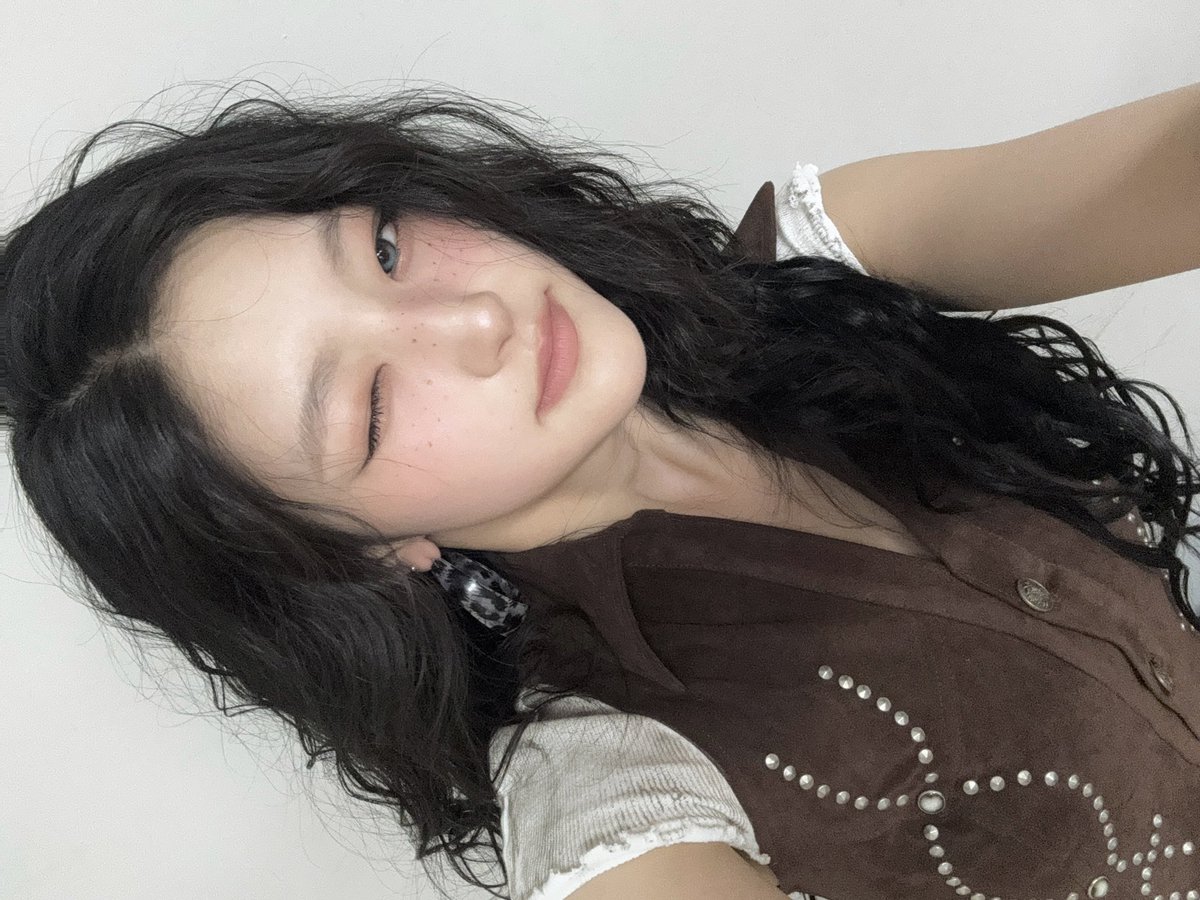 แต่งหน้ายังไงให้ฟีโรเน่ละมุนแน่ขนาดนี้ อยากแต่งบ้าง