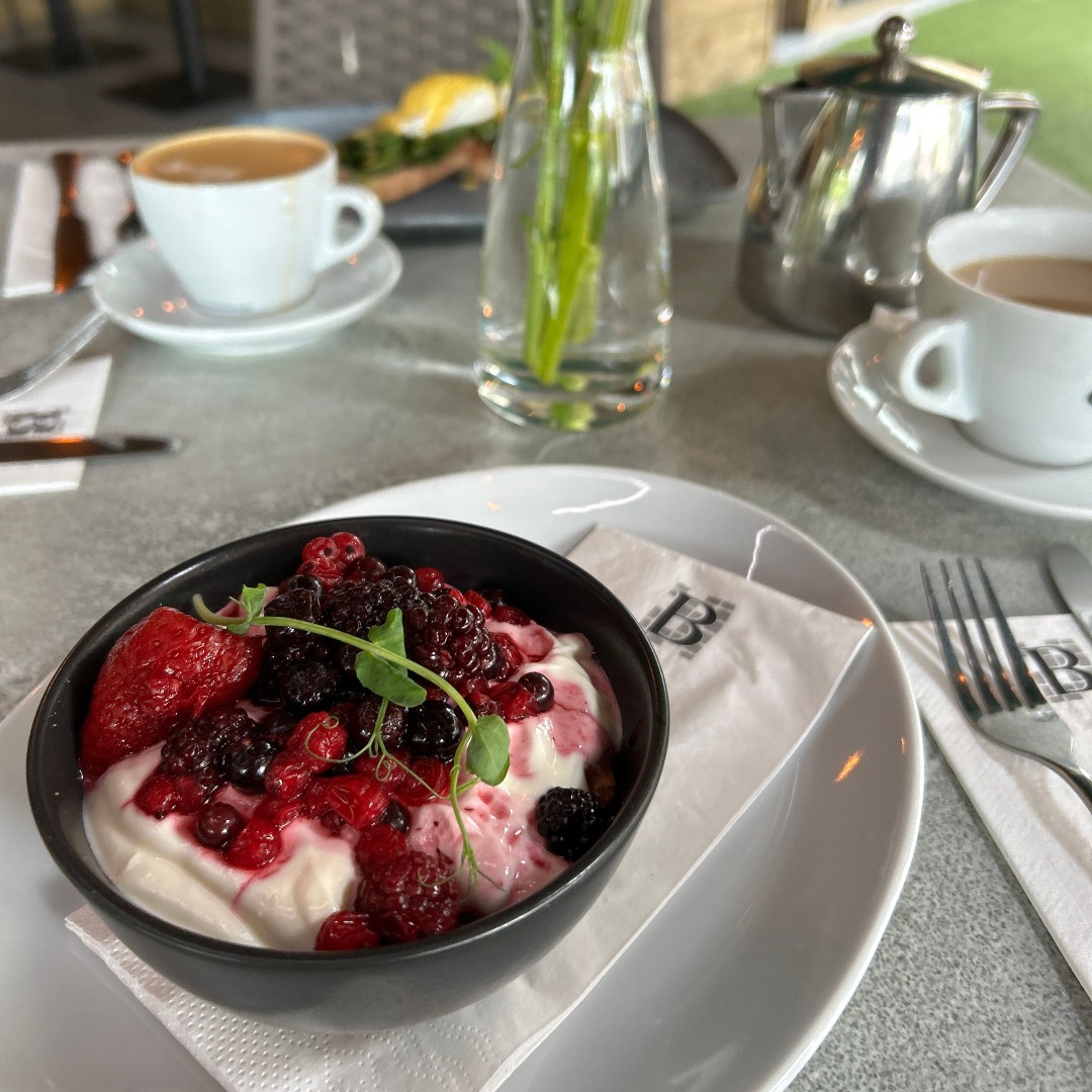 Start your day the right way! 

Summer breakfasts are here.. fancy a Granola Pot?

View our full menu, barrysofdouglas.com/menus/