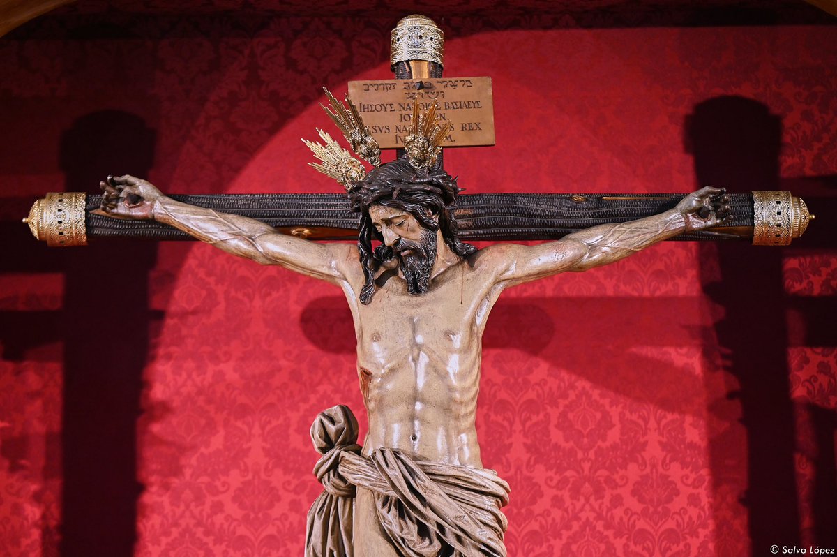 UnCofradeMas's tweet image. Así se encuentran el Santísimo Cristo del Buen Fin y Nuestra Señora de la Palma Coronada. Foto: @SalvaLpezMedina @HdadBuenFin #TDSCofrade #TDSActualidad