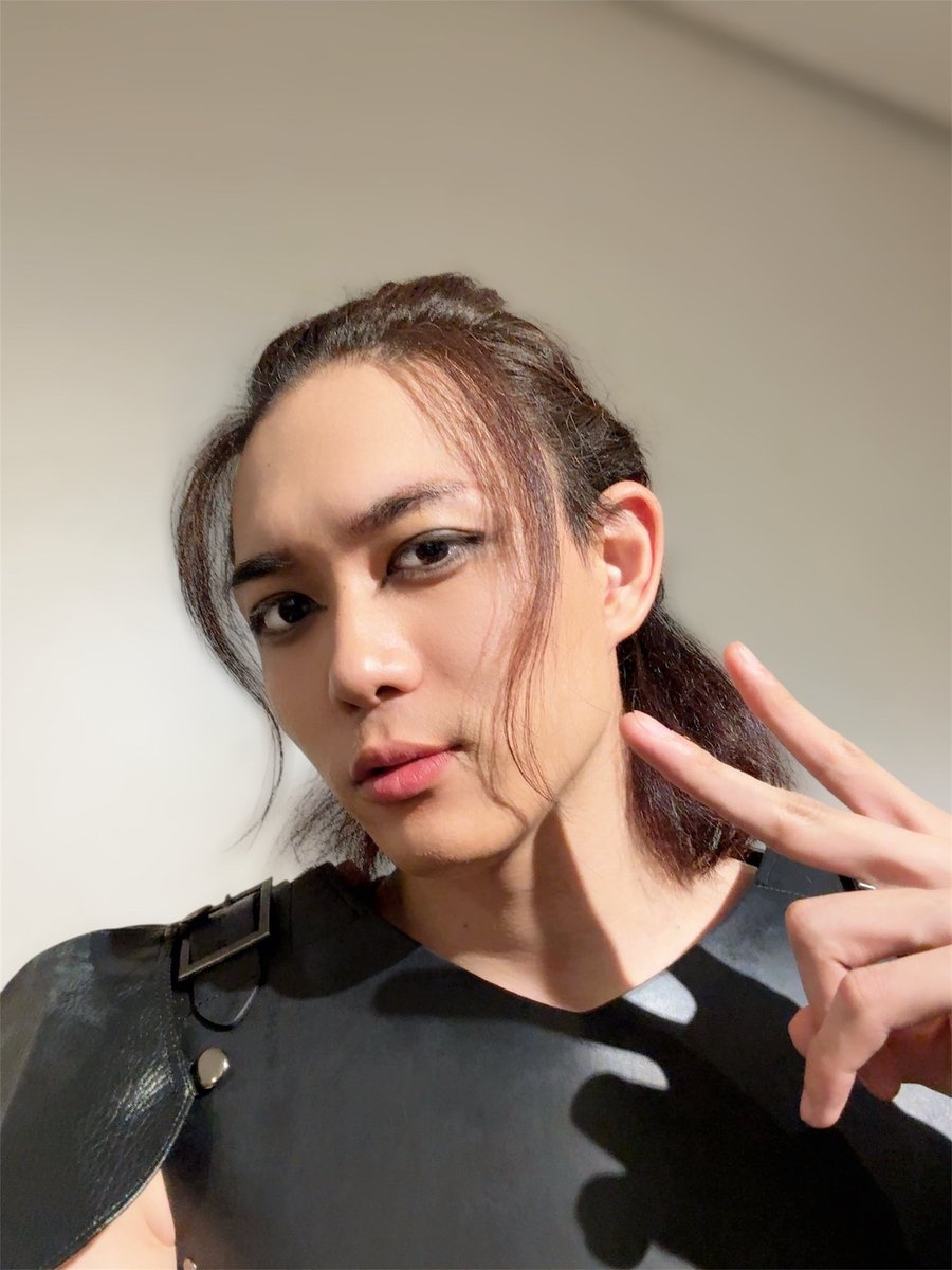 てやんでぃ🤚

#エンドリ
ゲネプロが終わっていよいよ初日！

劇場で待ってるっすよぉ☆