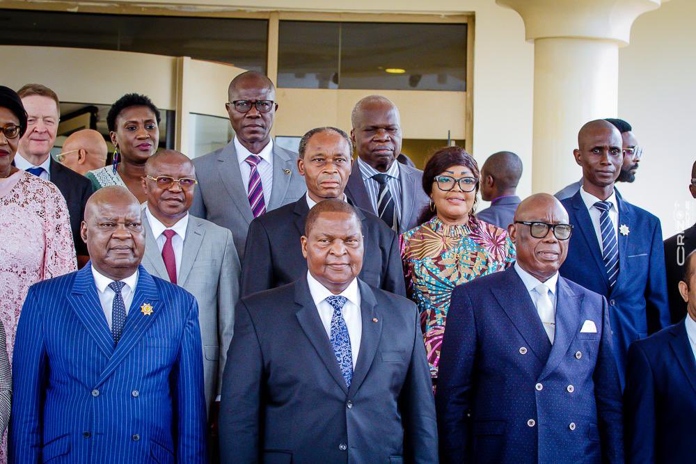 WFP_CAR_CD's tweet image. 🇺🇳2ème journée à Bangui du Forum de Haut niveau en RCA sur les déplacements forcés et le rôle du secteur privé. Objectif : promouvoir l’inclusion économique des déplacés de RCA 🇨🇫 grâce à des idées innovantes et des partenariats solides. #SolutionsPourCAR @GouvCF @UNHCR_CAR