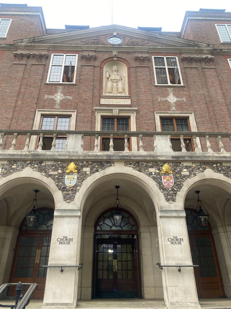 SCIE_socialcare's tweet image. The event brings together people with lived experience, policymakers, carers, commissioners and sector leaders to explore how co-production is driving innovation in social care.  We’ll be sharing updates throughout the morning on BlueSky: bsky.app/profile/scie.o…

#CoProWeek2025