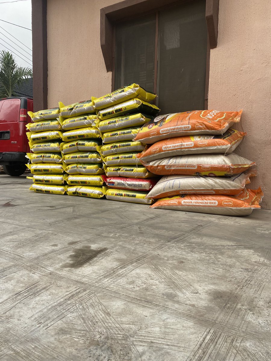 Irebamiolakanm1's tweet image. Good morning your rice vendor is fully back to business
50kg rice = 76k
25kg= 38k
10kg= 16k