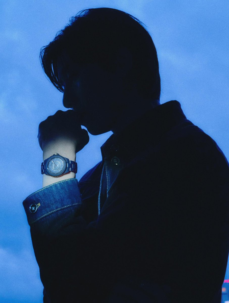 PSJUnitedFandom's tweet photo. W Korea Digital Cover Part 1
Actor Park Seo-Jun marked the beginning of J12 Blue, which Chanel's Watch Manufacturer completed after five years of research.
Blue Days in Hong Kong.
#CHANE #J12Bleu #WKorea
#parkseojun #parkseojoon #박서준 #パクソジュン #พัคซอจุน #بار_سيوجون https://t.co/j6F7w9lKnV