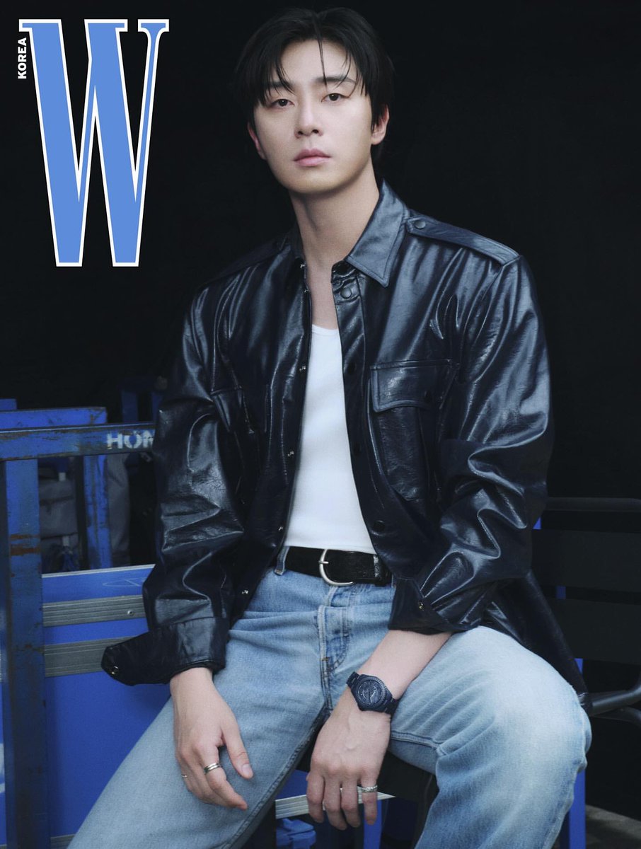 PSJUnitedFandom's tweet photo. W Korea Digital Cover Part 1
Actor Park Seo-Jun marked the beginning of J12 Blue, which Chanel's Watch Manufacturer completed after five years of research.
Blue Days in Hong Kong.
#CHANE #J12Bleu #WKorea
#parkseojun #parkseojoon #박서준 #パクソジュン #พัคซอจุน #بار_سيوجون https://t.co/j6F7w9lKnV