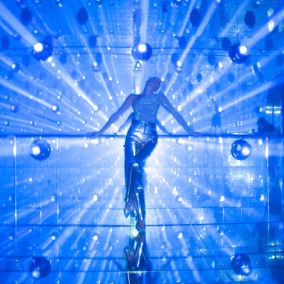 Ayauniverse____'s tweet image. This summer, go beyond ordinary. UAE Residents enjoy entry to AYA for just AED 99!✨ Ball pits, light shows, mirror rooms all in one mind-blowing indoor world.🤩
Offer valid only at the front desk. Don’t miss it!
#AYAUniverse #visitdubai # UAEResidents