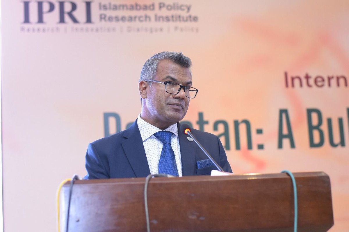Kiran Khan (@kirankhanviews) on Twitter photo Economic security isn't abstract.
As <a href="/SalmanAneel/">Dr Aneel Salman</a> highlights, unchecked financial crimes bleed progress and enable instability.
Pakistan’s fight against them is part of its fight for sustainable growth.
#IPRIConference2025 Economic security isn't abstract.
As <a href="/SalmanAneel/">Dr Aneel Salman</a> highlights, unchecked financial crimes bleed progress and enable instability.
Pakistan’s fight against them is part of its fight for sustainable growth.
#IPRIConference2025