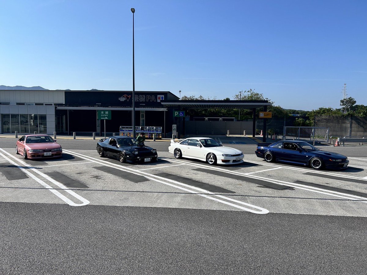 色も形も違えど当時仕様？4台で集まれて楽しかた。余韻