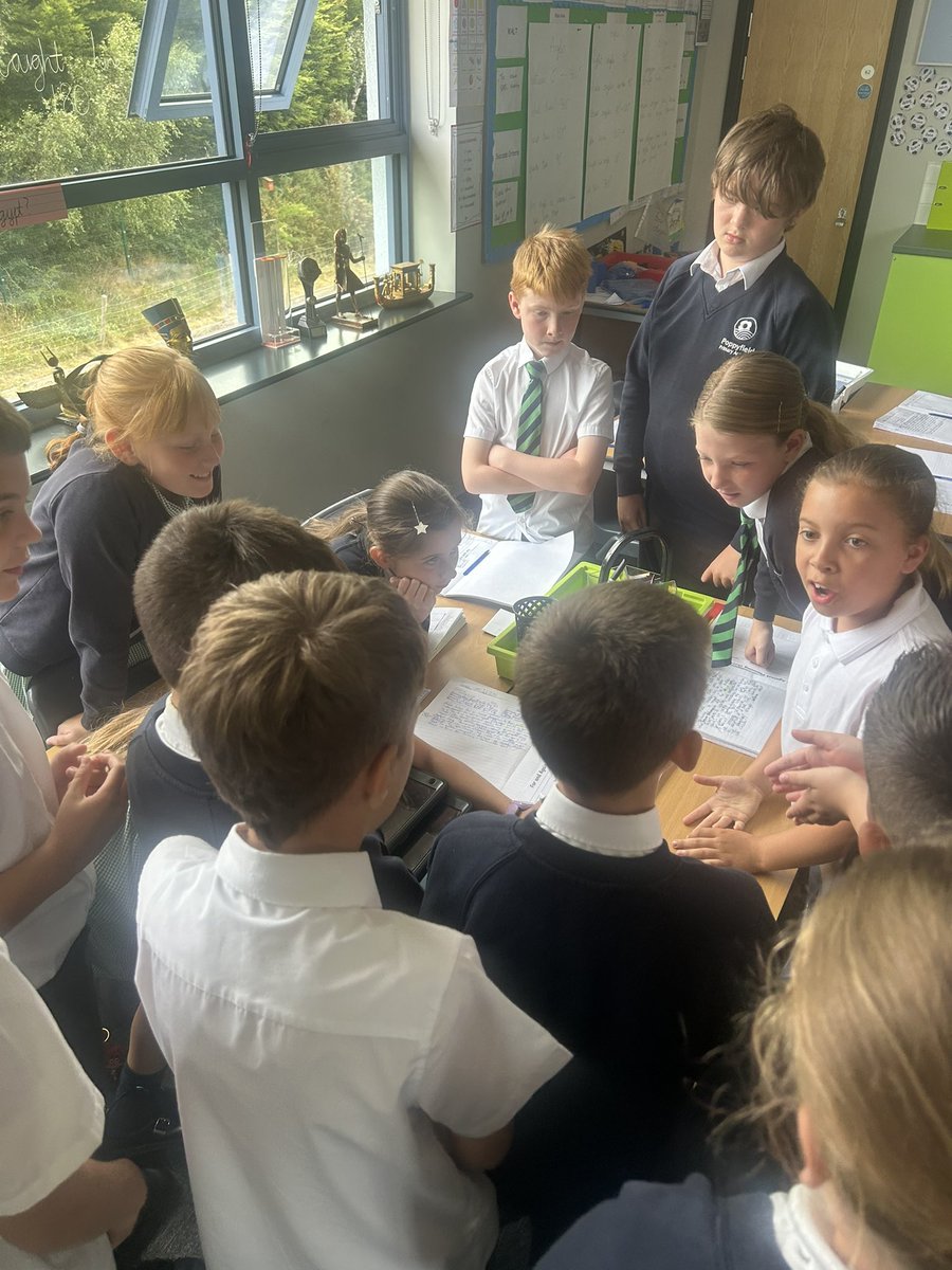 MrAbnett01's tweet image. Should homework be banned debate in Year 5 this morning 🤔@PoppyfieldSch