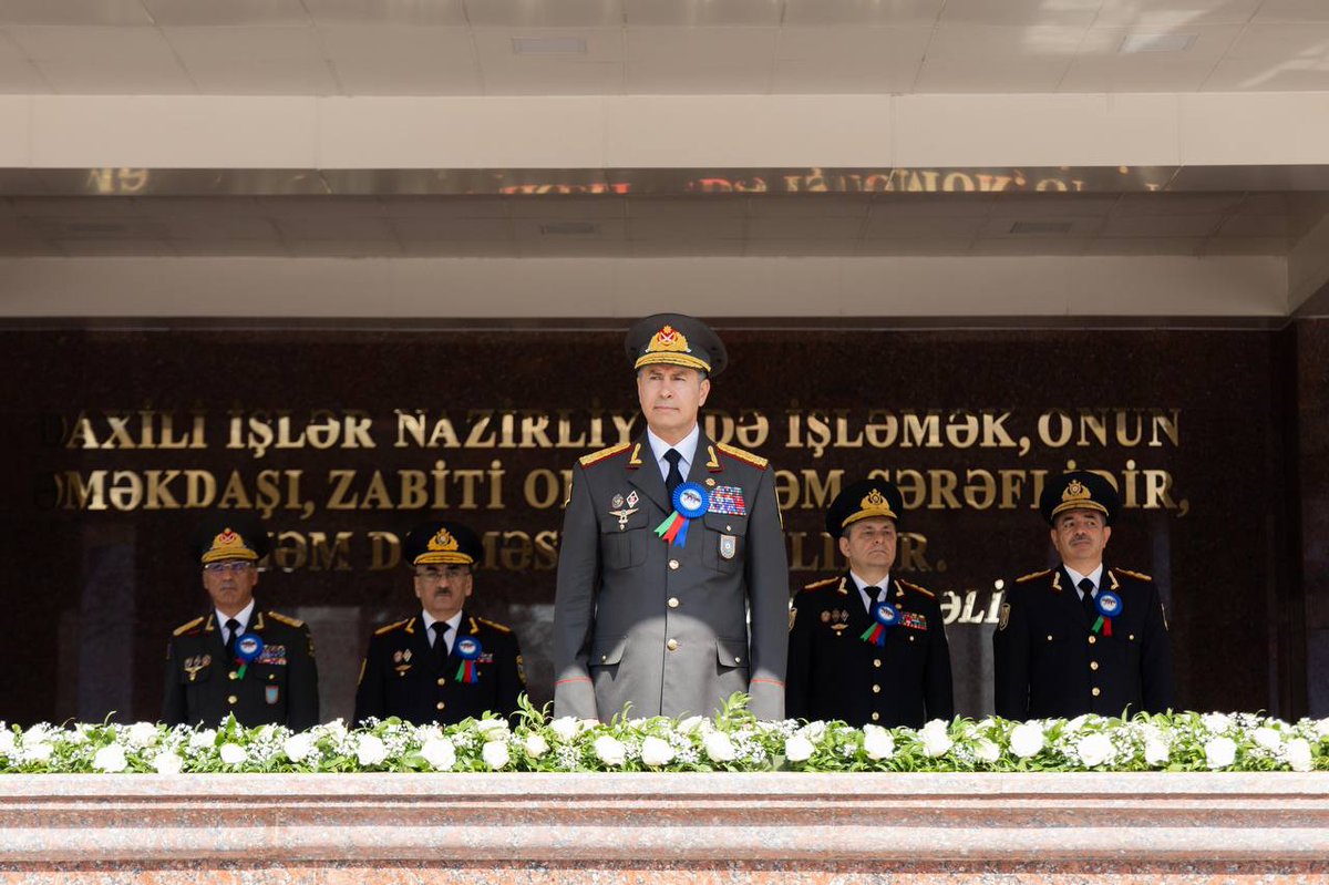 Daxili İşlər Nazirliyinin Polis Akademiyasında “Polis Günü” nə və 2024-2025-ci tədris ilinin buraxılışına həsr olunmuş təntənəli mərasim keçirilib.

Ətraflı: mia.gov.az/az/news/view/1…