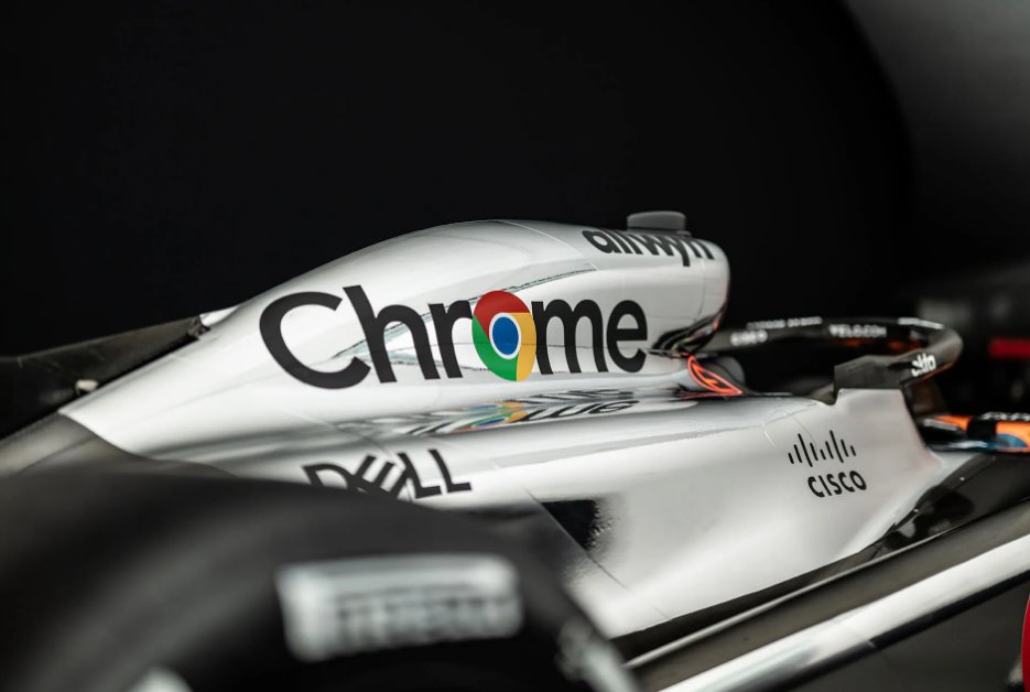 📸 McLaren dévoile une livrée spéciale pour le Grand Prix de Grande-Bretagne avec la couleur historique de leurs monoplaces en F1 : le chrome ! 🩶

Une petite note /10 pour ce BANGER ? 😍

#F1 #BritishGP