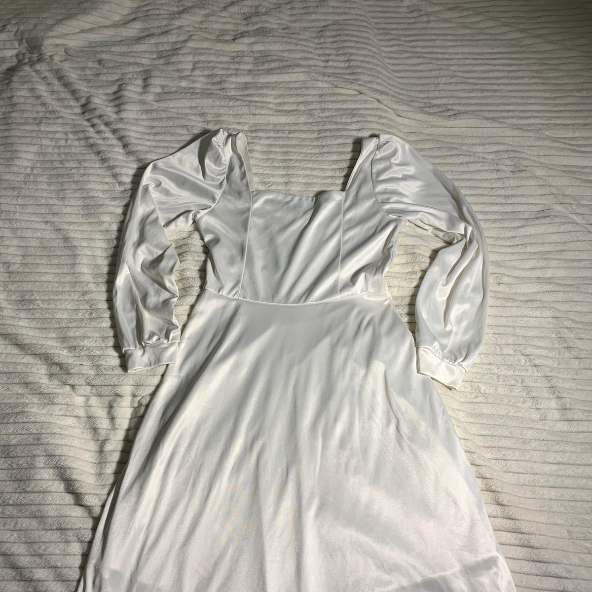 starryarcturus's tweet photo. dress, overall &amp; rok https://t.co/pIZ4Y0QjfF
