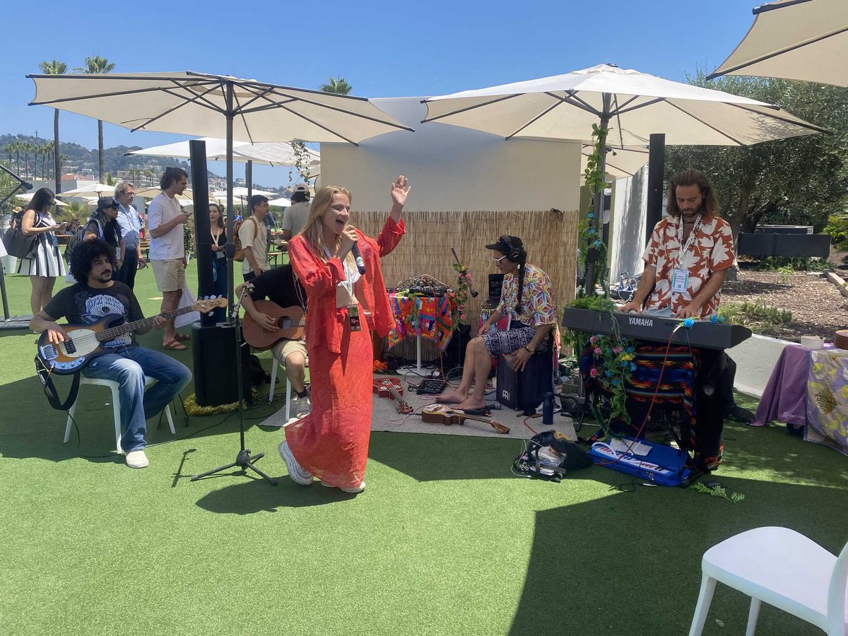 Enzyme (@enzymefinance) on Twitter photo Live from <a href="/EthCC/">EthCC - Ethereum Community Conference</a> 🎥
Sun, sand, sharp minds… the Enzyme crew has been soaking it all in here in Cannes.
The vibes? Immaculate.
Here’s what’s been happening so far:
・Had side events with our good friends at <a href="/NexusMutual/">Nexus Mutual</a>, <a href="/sygnumofficial/">Sygnum Bank</a>, and <a href="/chain_security/">ChainSecurity</a>
・Met with other Live from <a href="/EthCC/">EthCC - Ethereum Community Conference</a> 🎥
Sun, sand, sharp minds… the Enzyme crew has been soaking it all in here in Cannes.
The vibes? Immaculate.
Here’s what’s been happening so far:
・Had side events with our good friends at <a href="/NexusMutual/">Nexus Mutual</a>, <a href="/sygnumofficial/">Sygnum Bank</a>, and <a href="/chain_security/">ChainSecurity</a>
・Met with other