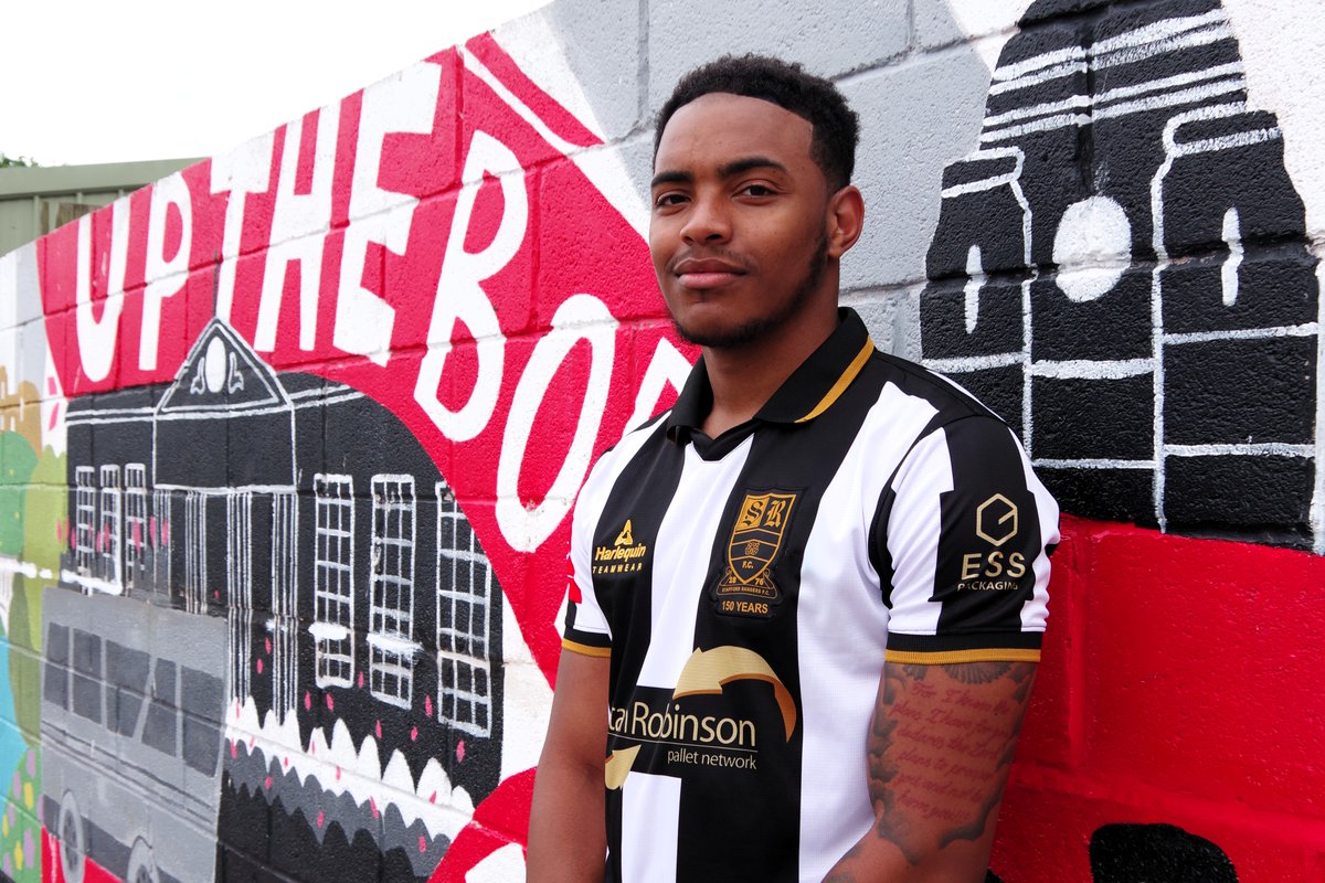 SRFCofficial's tweet image. 📢 PLAYER ANNOUNCEMENT 📢

We are pleased to confirm the season long loan signing of Zidan Sutherland from @Hednesford_Town ! ⚫⚪

Read more 👉 staffordrangersfc.co.uk/zidan-signs-fo…

Welcome to the Boro, Zidan! 🙌

#UpTheBoro #SRFC150 #StaffordRangersFC
