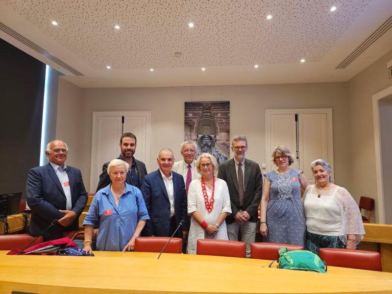 Arnaud Bazin (@arnaud_bazinvo) on Twitter photo Cet après-midi, la section «Animal et société » a auditionné le Conseil national de l’ordre national des vétérinaires <a href="/OrdreVet_France/">Ordre des Vétérinaires</a>
et le Syndicat national des vétérinaires d’exercice libéral <a href="/SNVEL_fr/">SNVEL - Vétérinaires</a> sur la présence vétérinaire dans les territoires. Cet après-midi, la section «Animal et société » a auditionné le Conseil national de l’ordre national des vétérinaires <a href="/OrdreVet_France/">Ordre des Vétérinaires</a>
et le Syndicat national des vétérinaires d’exercice libéral <a href="/SNVEL_fr/">SNVEL - Vétérinaires</a> sur la présence vétérinaire dans les territoires.
