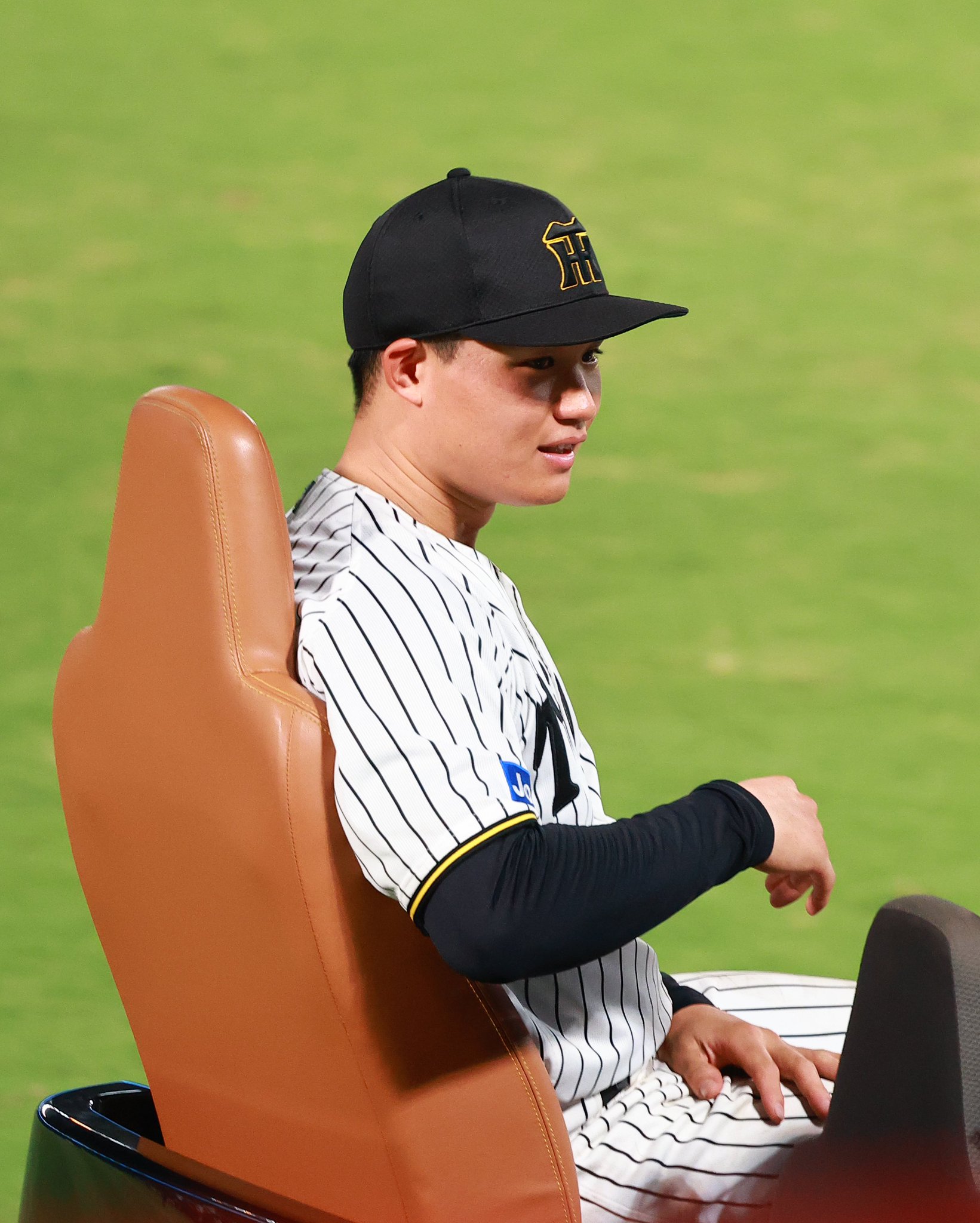翔太 2025 S-03 森下 翔太（阪神）スターカード キラ仕様 希少品