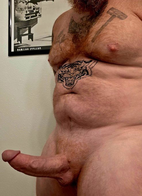 Watch TXGingerDaddy's leaked NSFW photo on TwXstars