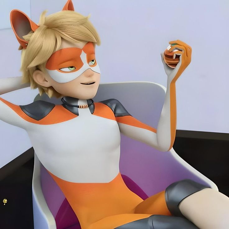 SABRIHOUNDS's tweet photo. 🧵 Dog miraculous holders and borderline personality disorder

- small character &amp; miraculous analysis

#mlbtwt https://t.co/dClqWav8aj