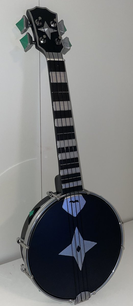 GreatGrantsby_'s tweet photo. Only 3 days till βοΈ UK π¬π§
Canβt wait to see and meet so many long distance friends for #SeaOfThieves @SeaOfThieves #SoTFest @SoTFest
The #ObsidianBanjo is done and perhaps I can convince @Blackbeards_TP to play a shanty with it during the after party?!? https://t.co/hmnLtK0fxA