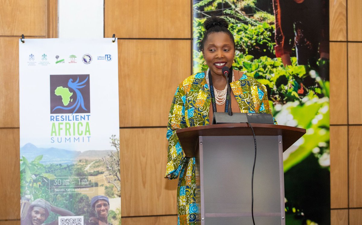C’est un clap de fin pour le #ResilientAfrica Summit 
2 jours de partages autour de la résilience climatique portée par la science, les savoirs locaux et la solidarité.
Merci à tous les participants et partenaires engagés !
#Trees4Resilience